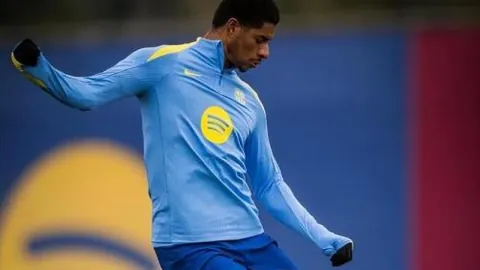 马特乌斯头球双响，西海岸与海牛战成2-2平局